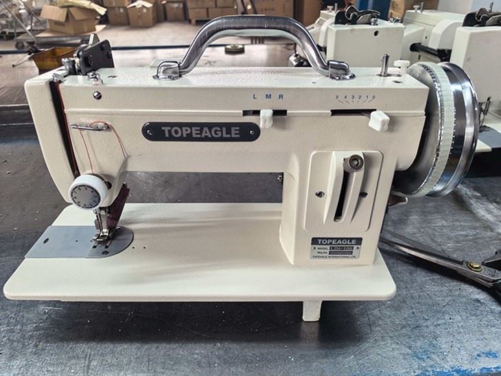 portable zigzag sewing machine